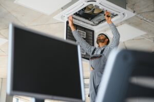 Seasonal HVAC Checklist for Austin Homeowners | AlexSplit
